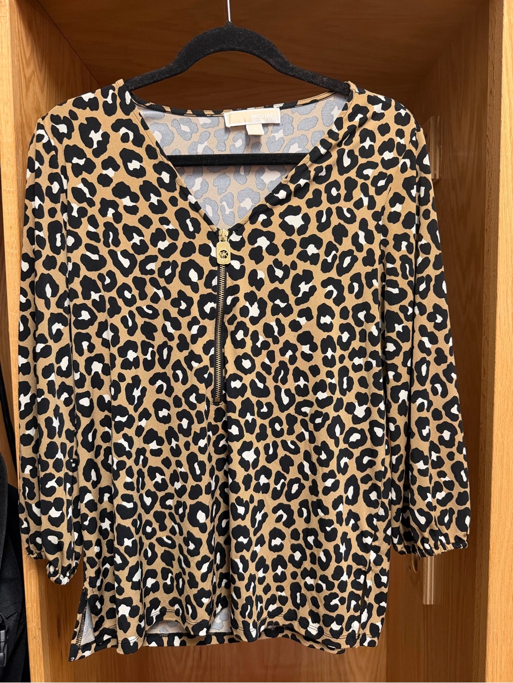 Michael Kors Leopard Print V-Neck Zip Front Women's Top - Tan/Black
